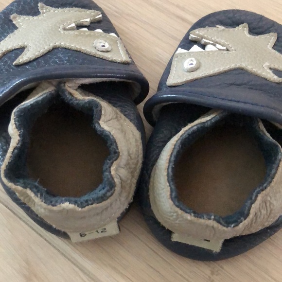 Baby soft sole shoes/slippers, 2 pairs, 6-12 month - Picture 4 of 8